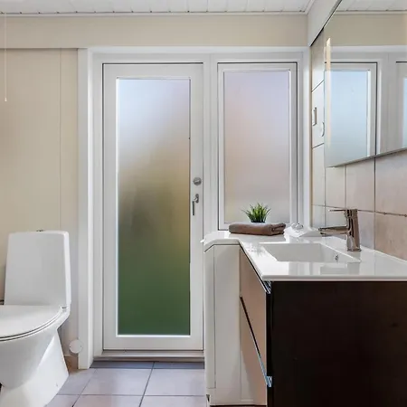 Juditha - 750m From The Sea By Interhome *