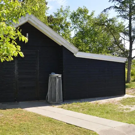 Holiday home Juditha - 750m From The Sea By Interhome