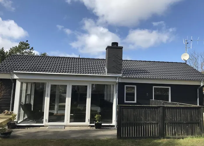 Juditha - 750m From The Sea By Interhome *